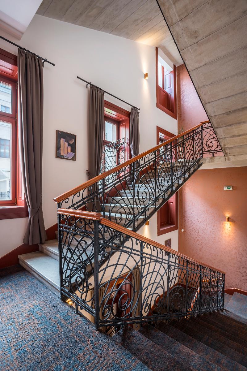 Gozsdu Court - Lobi