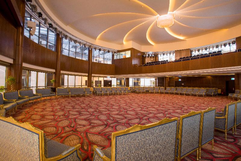 Crowne Plaza Riyadh RDC Hotel and Convention - Toplantı
