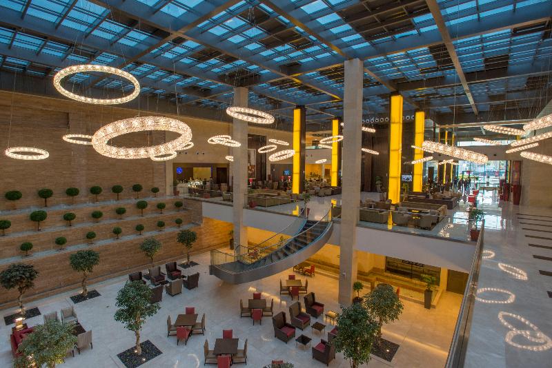 Crowne Plaza Riyadh RDC Hotel and Convention - Genel