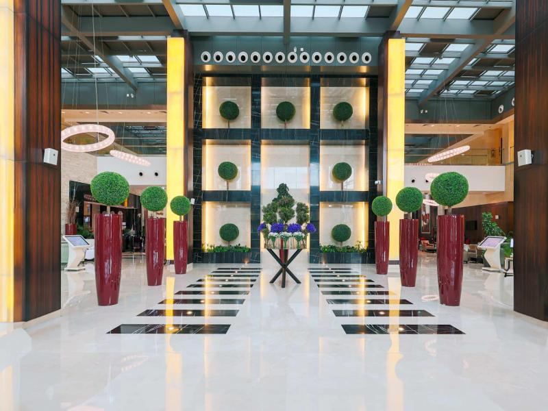 Crowne Plaza Riyadh RDC Hotel and Convention - Genel