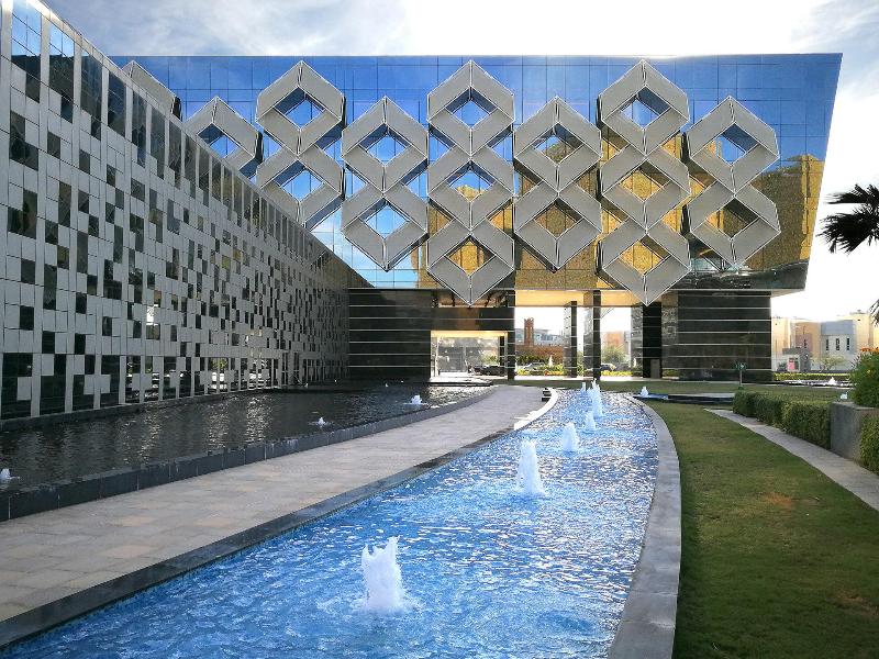 Crowne Plaza Riyadh RDC Hotel and Convention - Genel