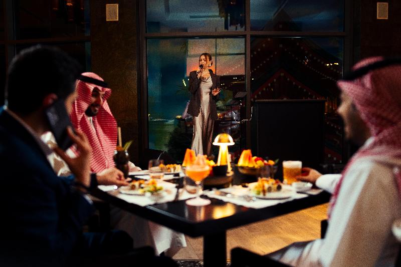 Crowne Plaza Riyadh RDC Hotel and Convention - Restoran