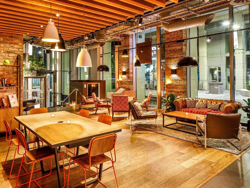 ibis London Canning Town - Bar