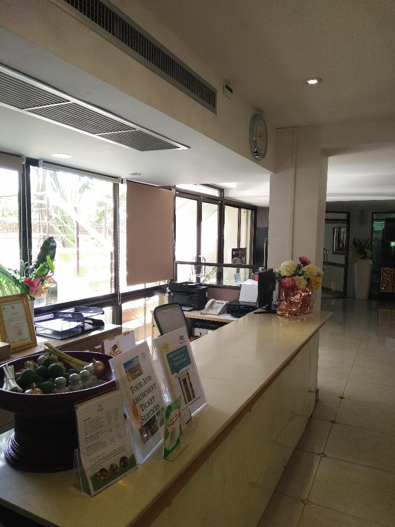 Lasalle Suites and Spa Hotel - Lobi