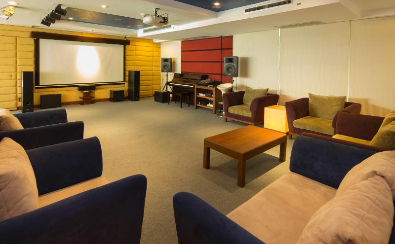 Lasalle Suites and Spa Hotel - Aktivite