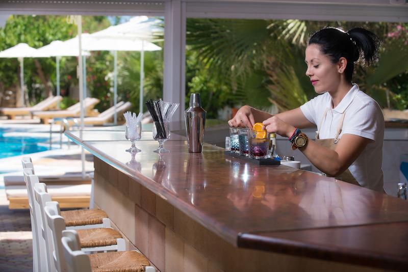 Paralos Lifestyle Beach - Bar