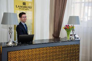 The Lansbury Heritage A Sunday Ht- Canary Wharf fotoÄŸrafÄ±