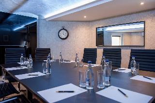 The Lansbury Heritage A Sunday Ht- Canary Wharf fotoÄŸrafÄ±