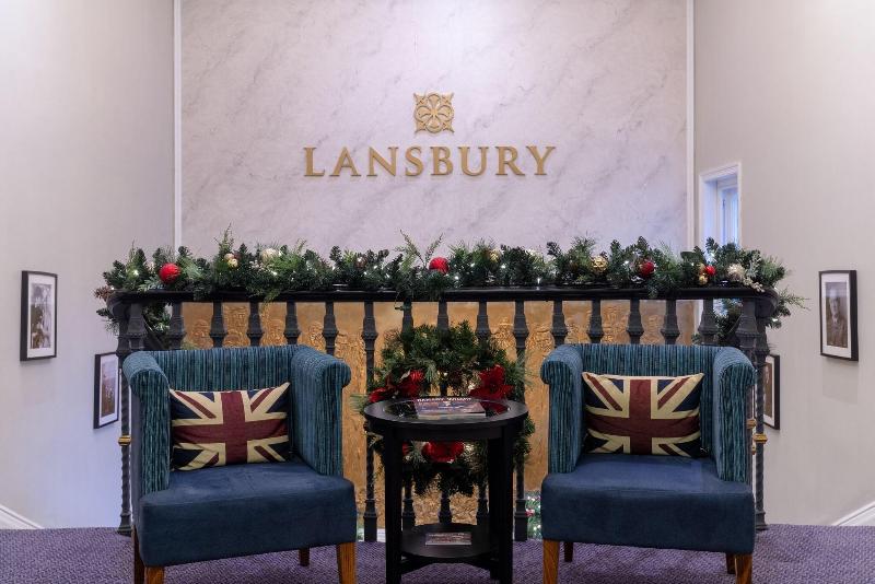 The Lansbury Heritage A Sunday Ht- Canary Wharf - Genel