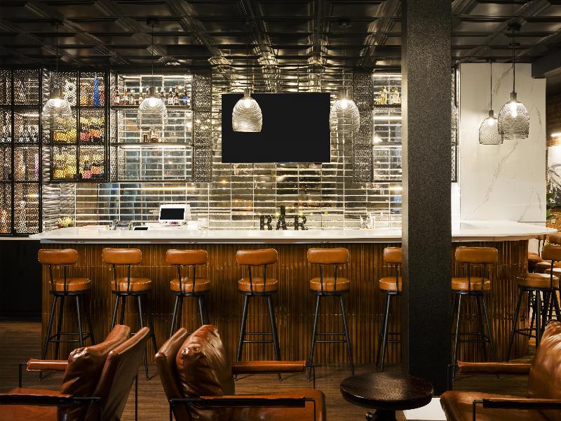 Aiden by Best Western Newark Airport - Bar