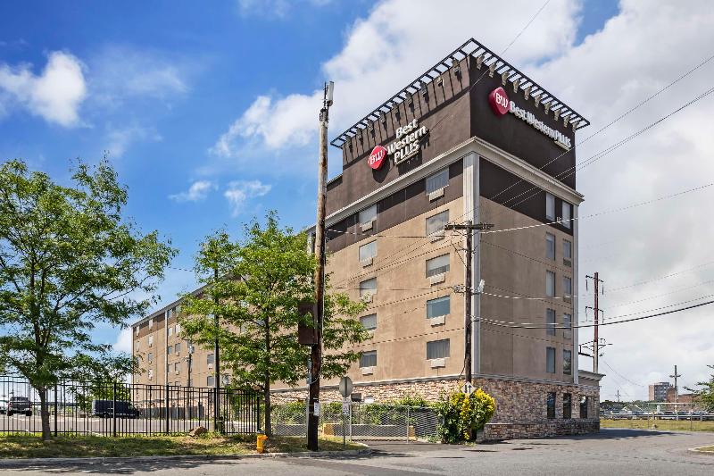 Aiden by Best Western Newark Airport - Genel