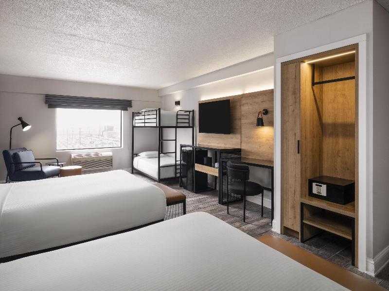 Aiden by Best Western Newark Airport - Oda