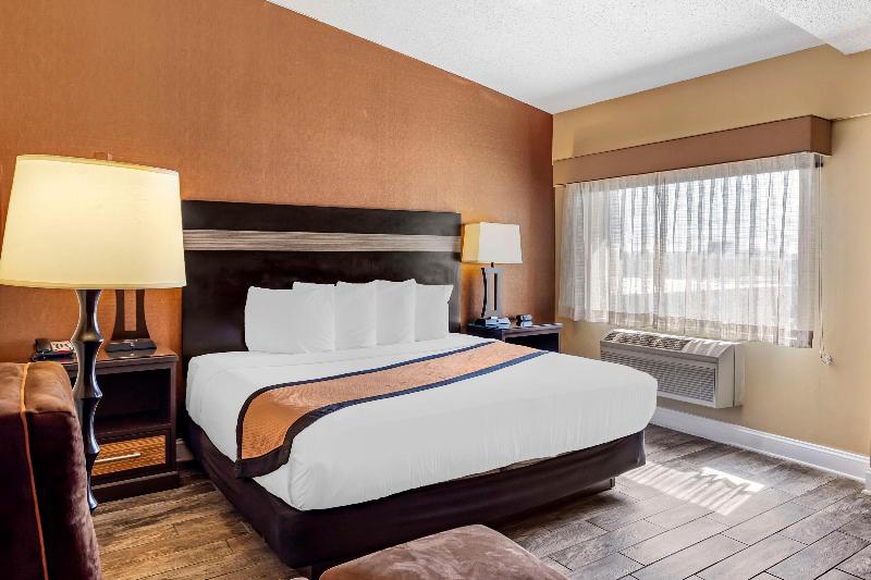 Aiden by Best Western Newark Airport - Oda