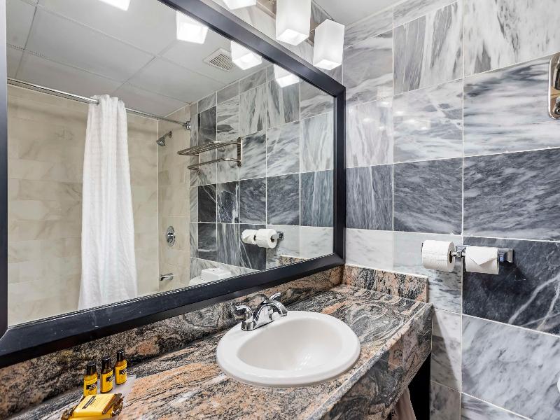 Aiden by Best Western Newark Airport - Oda