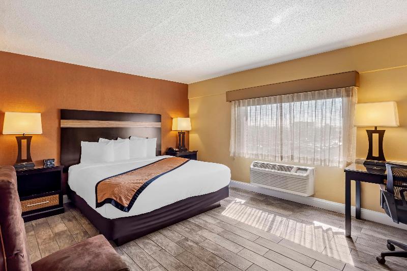 Aiden by Best Western Newark Airport - Oda