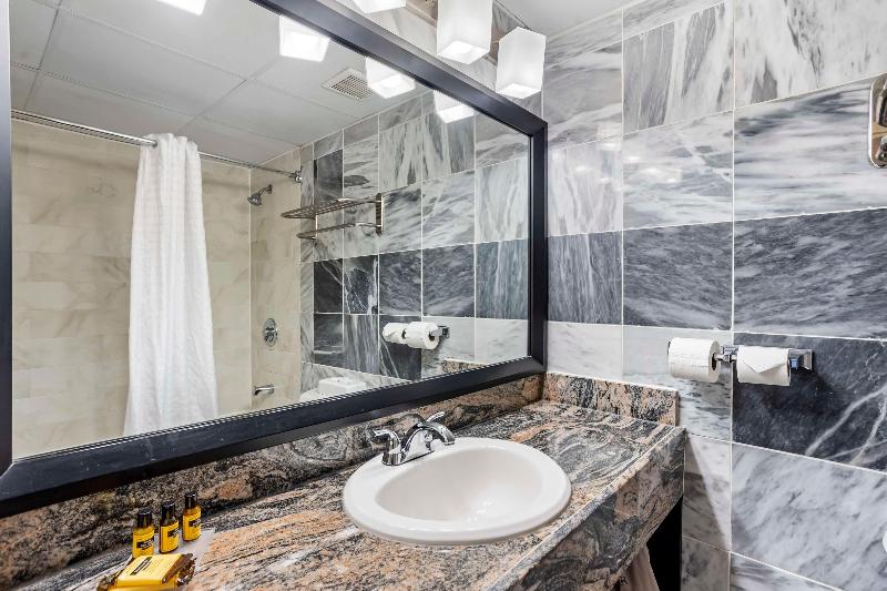 Aiden by Best Western Newark Airport - Oda
