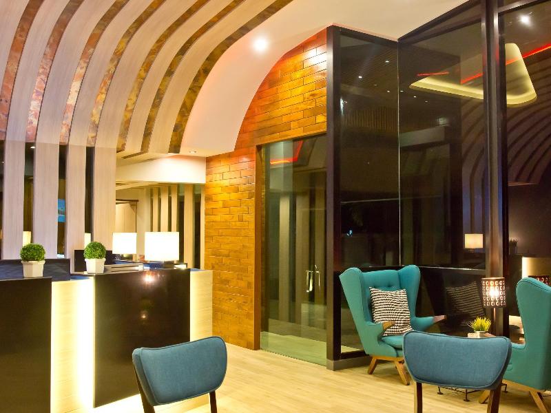 CoCo Hotel Bangkok - Lobi