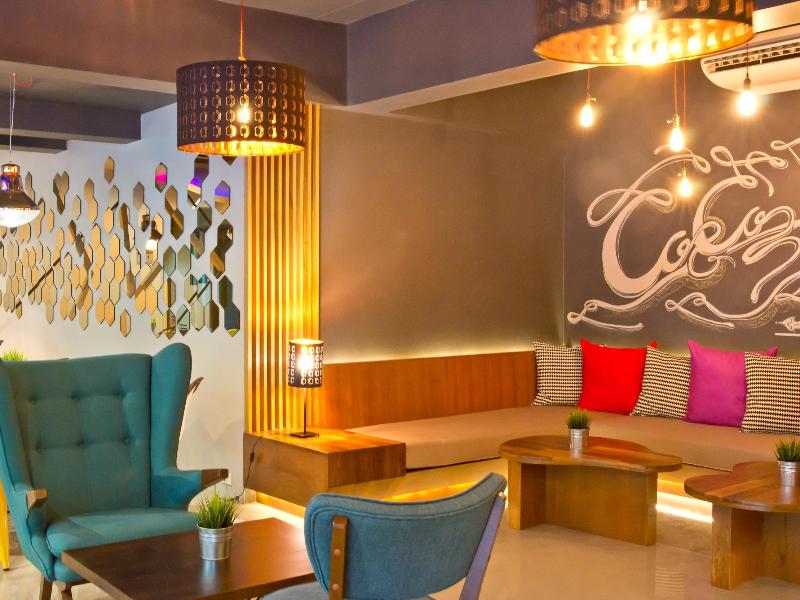 CoCo Hotel Bangkok - Lobi