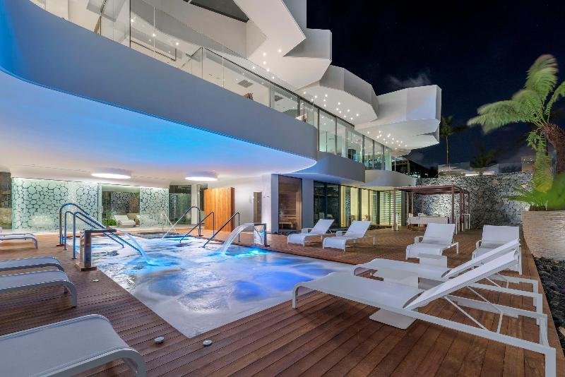 Royal Hideaway Corales Suites - Aktivite