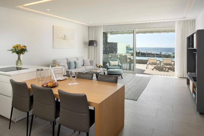Royal Hideaway Corales Suites - Oda