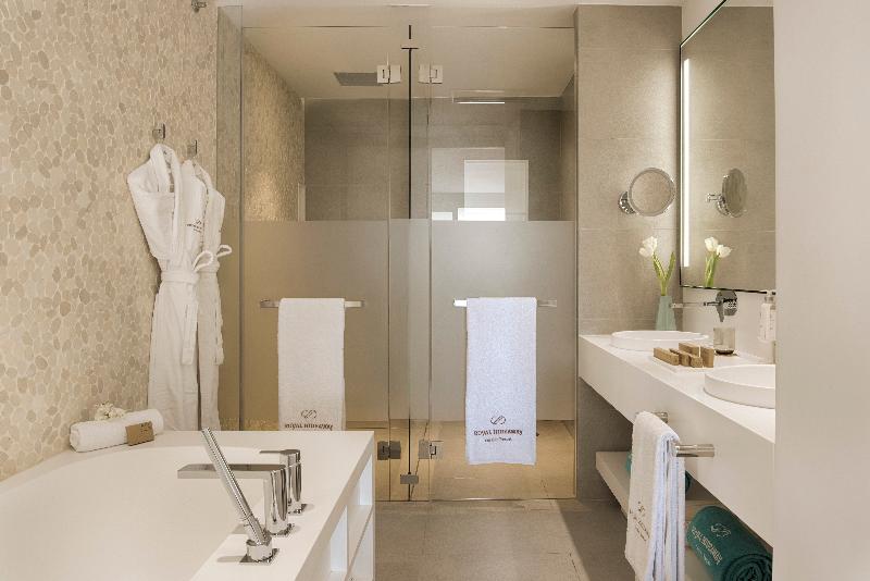 Royal Hideaway Corales Suites - Oda