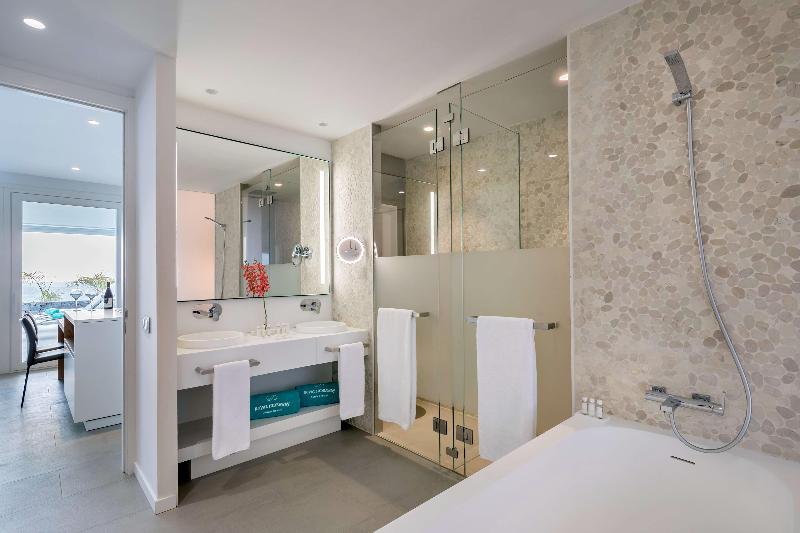 Royal Hideaway Corales Suites - Oda