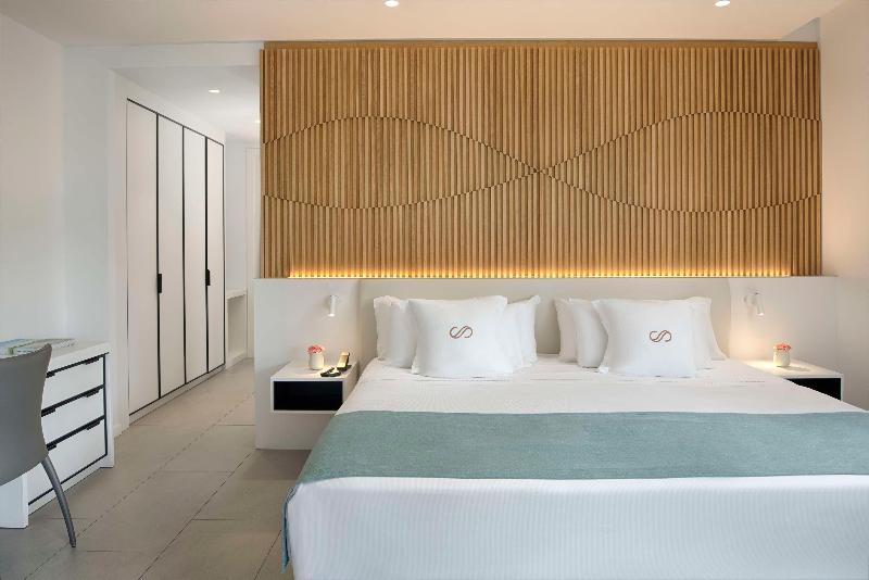 Royal Hideaway Corales Suites - Oda