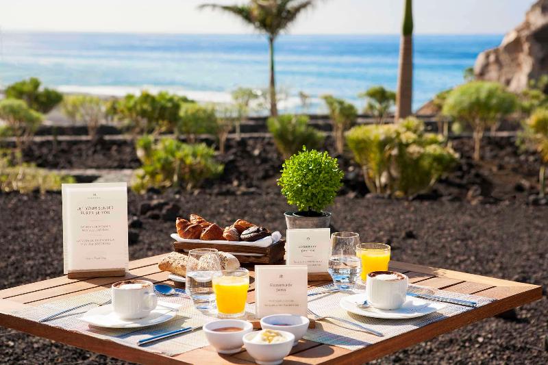 Royal Hideaway Corales Suites - Restoran