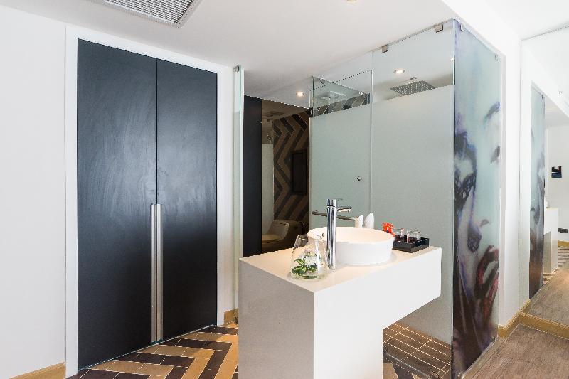 Citrus Grande Hotel Pattaya by Compass Hospitality - Oda