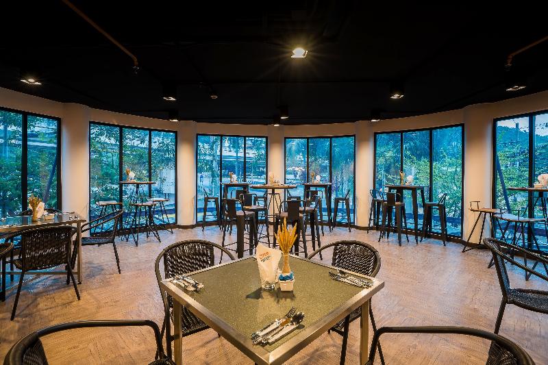 Citrus Grande Hotel Pattaya by Compass Hospitality - Restoran
