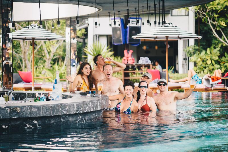 Baba Beach Club Phuket Natai by Sri panwa - Bar