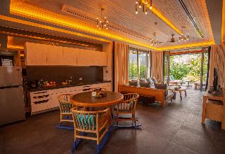 Baba Beach Club Phuket Natai by Sri panwa fotoÄŸrafÄ±