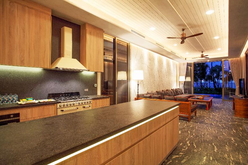 Baba Beach Club Phuket Natai by Sri panwa - Oda