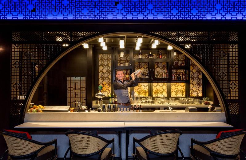 Marriott Bangkok Hotel The Surawongse - Bar