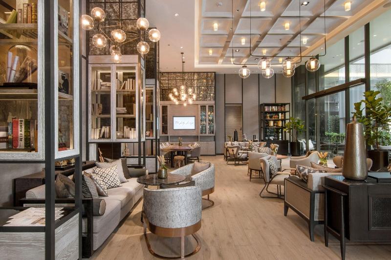 Marriott Bangkok Hotel The Surawongse - Lobi