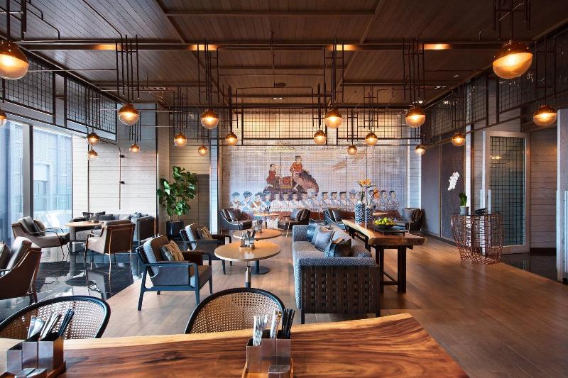 Marriott Bangkok Hotel The Surawongse - Lobi