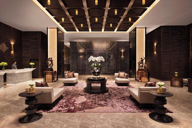 Marriott Bangkok Hotel The Surawongse - Lobi