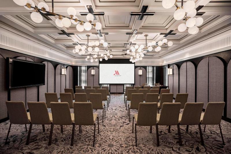 Marriott Bangkok Hotel The Surawongse - Toplantı