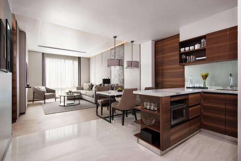 Marriott Bangkok Hotel The Surawongse - Oda