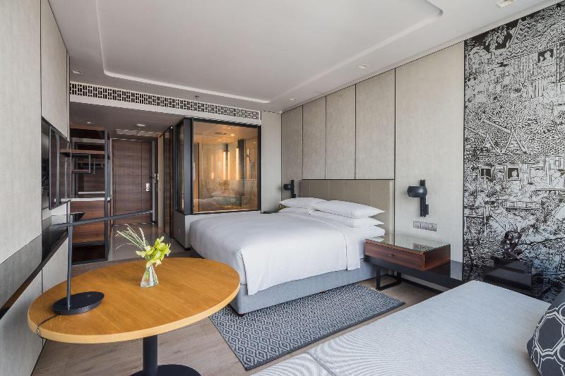Marriott Bangkok Hotel The Surawongse - Oda