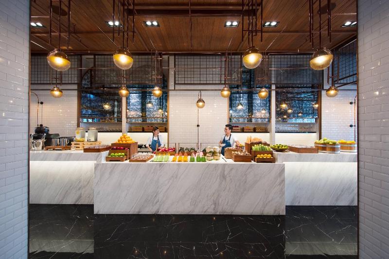 Marriott Bangkok Hotel The Surawongse - Restoran