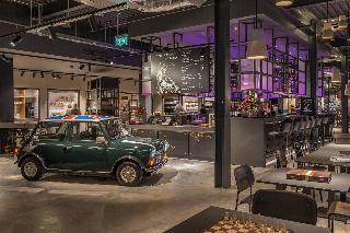 Moxy London Heathrow Airport otel fotoğrafı