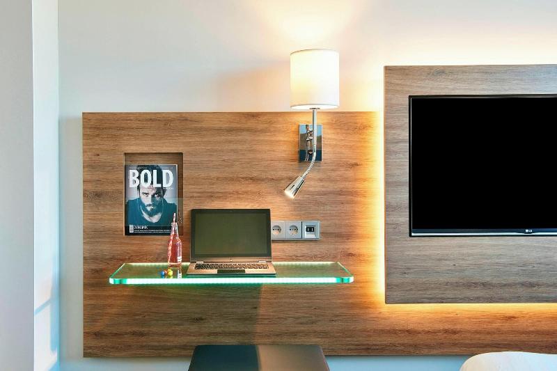 Moxy London Heathrow Airport - Oda