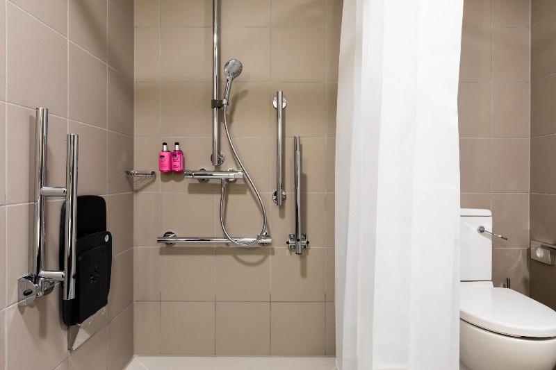 Moxy London Heathrow Airport - Oda