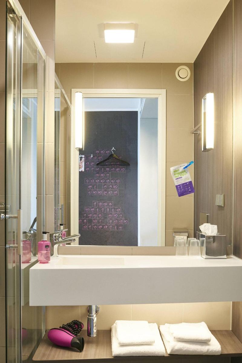Moxy London Heathrow Airport - Oda