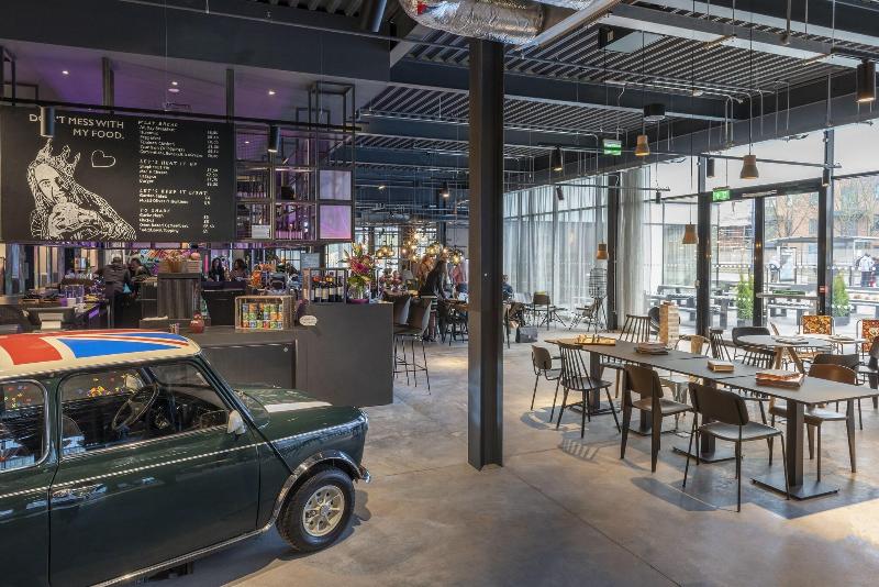 Moxy London Heathrow Airport - Teras