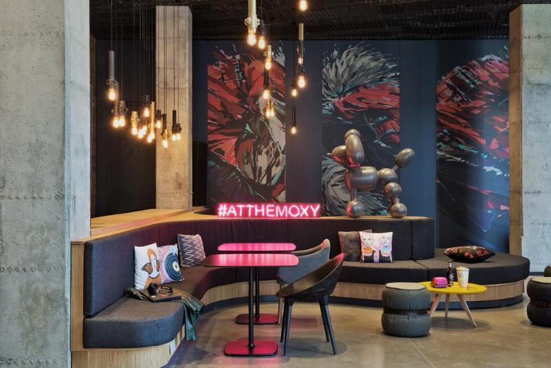 MOXY Tbilisi - Lobi