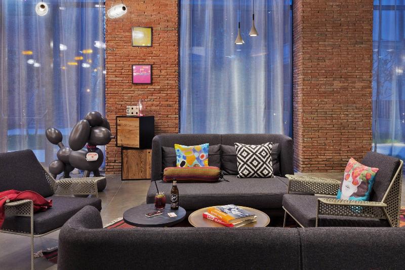 MOXY Tbilisi - Lobi