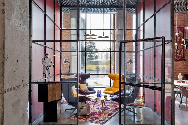MOXY Tbilisi - Toplantı