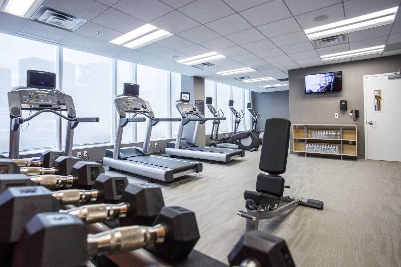 Residence Inn NYC The Bronx at Metro Center Atrium - Aktivite